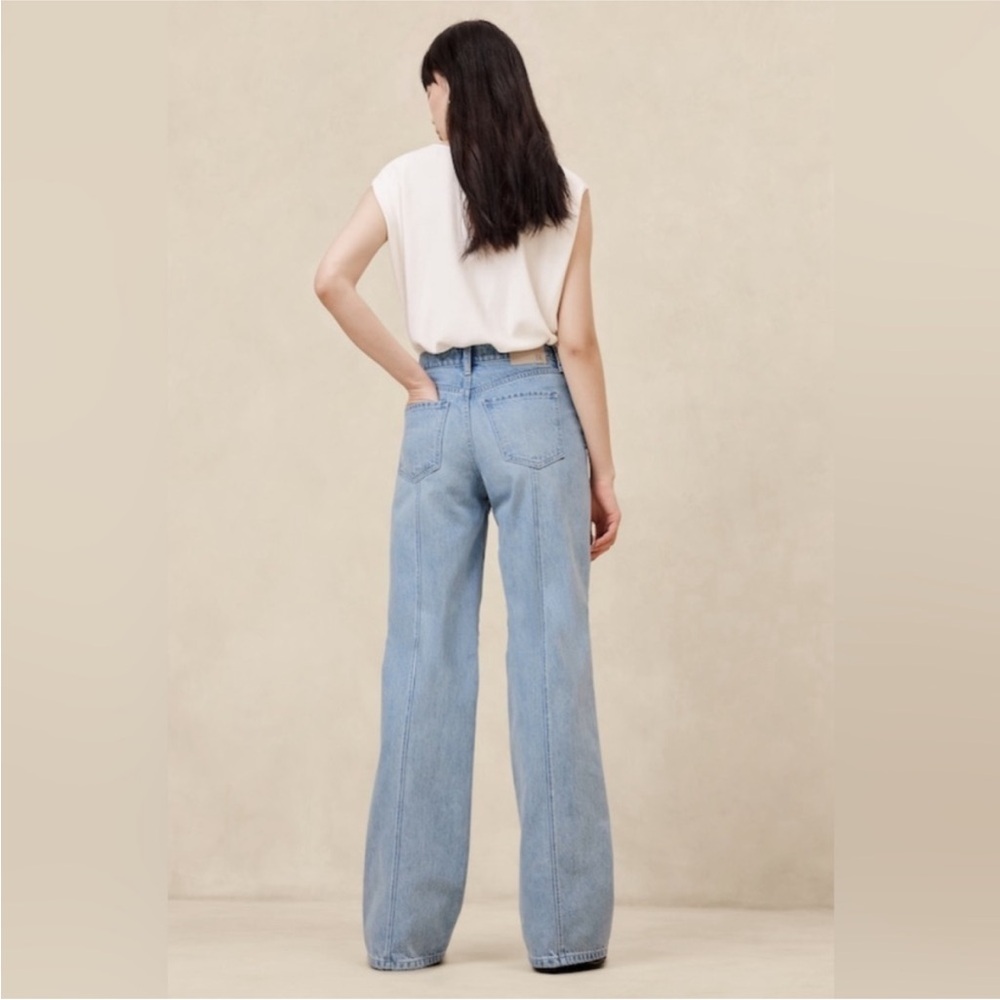 NWT BANANA REPUBLIC THE PINTUCK JEAN Wide High Rise in Light Wash 29 - Picture 2 of 12